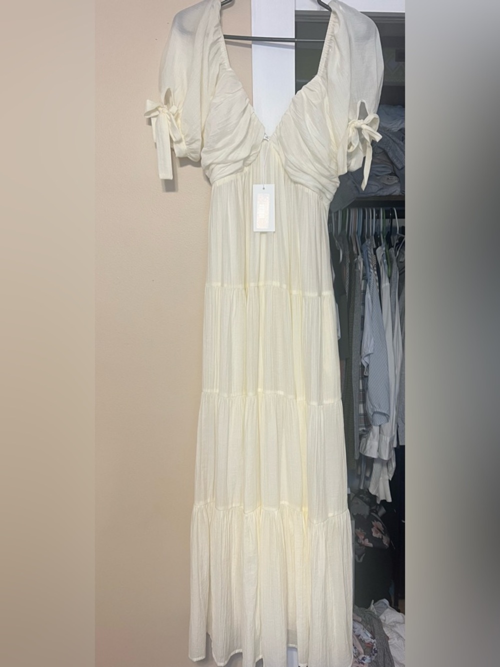 Grayson Maxi Dress in Cream - Bump Friendly - Picture 5 of 8